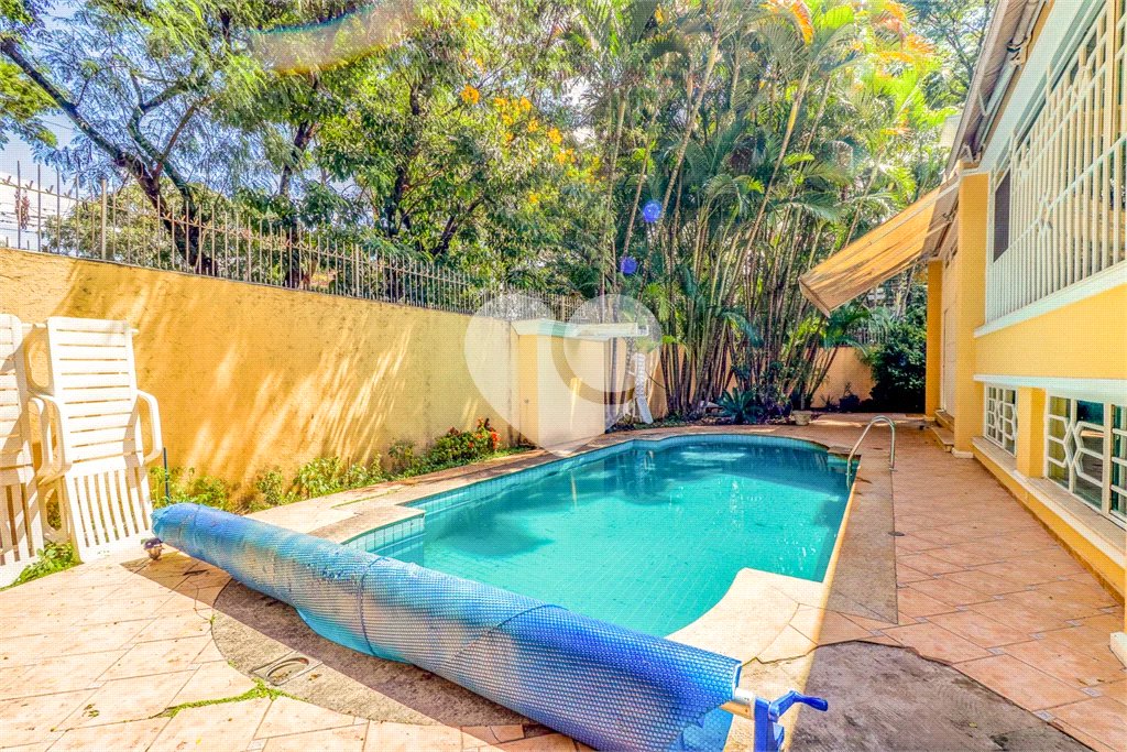 Casa de Vila à venda com 4 quartos, sendo 2 suítes,  em Butantã, São Paulo, SP