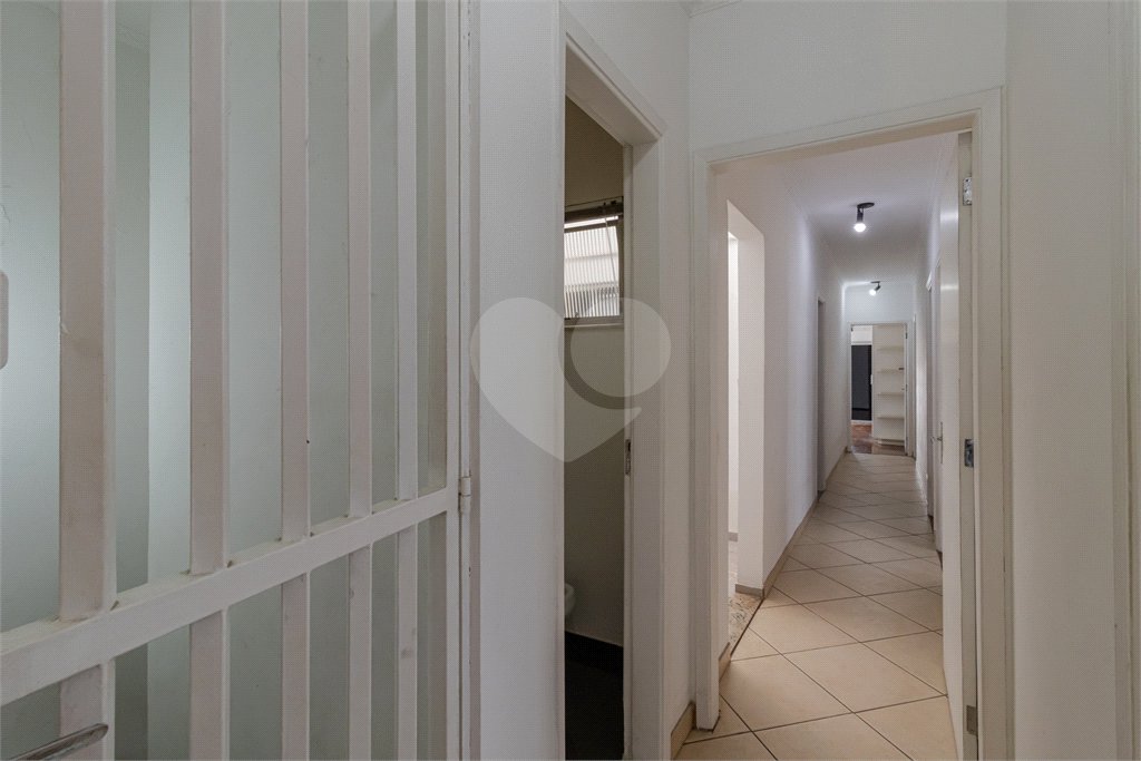 Casa Térrea à venda com 4 quartos, sendo 2 suítes, em Bosque da Saúde, São Paulo, SP