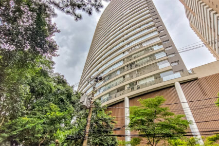 Apartamento à venda ou para alugar com 1 quarto em Vila Gertrudes, São Paulo, SP