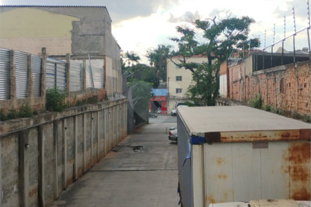 Terreno à venda em Vila Alexandria, São Paulo, SP
