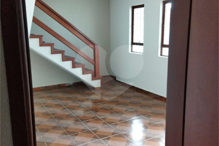 Sobrado à venda com 3 suítes em Vila Thais, Atibaia, SP