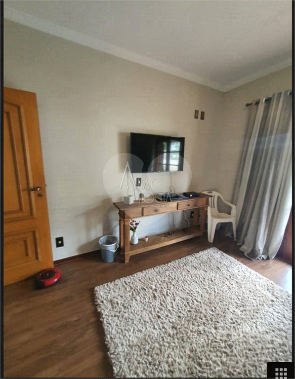 Sobrado à venda com 3 suítes em Condomínio Residencial Santa Helena, Bragança Paulista, SP