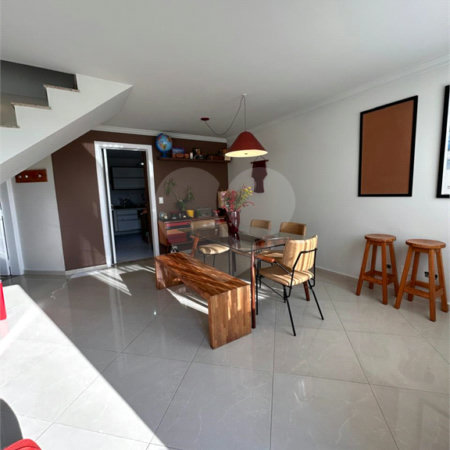 Casa à venda com 3 quartos, sendo 1 suíte, em Jardim Pinheiros, São Paulo, SP