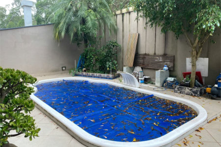 Casa à venda com 4 suítes no condomínio Granja Morumbi, São Paulo - SP