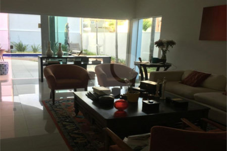 Casa à venda com 3 suítes no condomínio Jardim Vila Paradiso, Indaiatuba - SP
