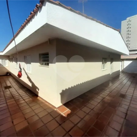 Casa à venda com 3 quartos, sendo 2 suítes,  em Vila Jardini, Sorocaba, SP