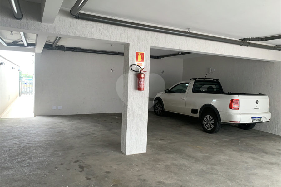 Casa à venda com 2 suítes no condomínio Residencial Pitangueiras, São Paulo - SP