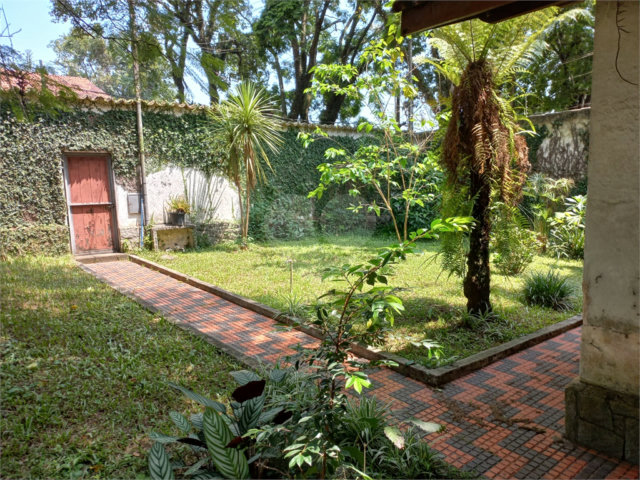 Terreno à venda com 2 quartos, sendo 1 suíte, em Jardim Floresta, São Paulo, SP