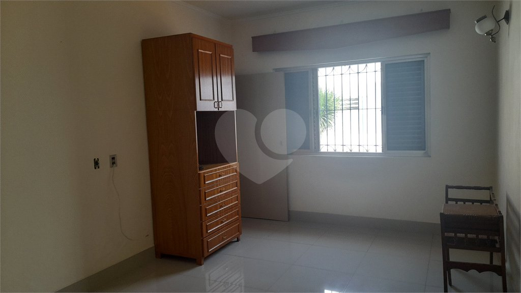 Casa à venda com 4 quartos, sendo 1 suíte, em Jaçanã, São Paulo, SP