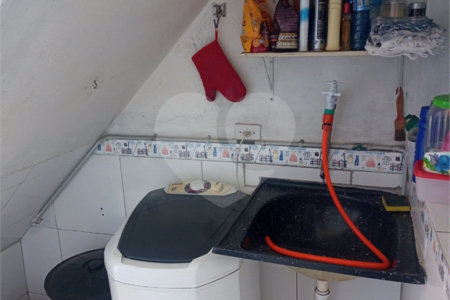 Casa à venda com 3 quartos em Vila Nivi, São Paulo, SP