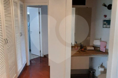 Apartamento à venda com 2 suítes em Perdizes, São Paulo, SP