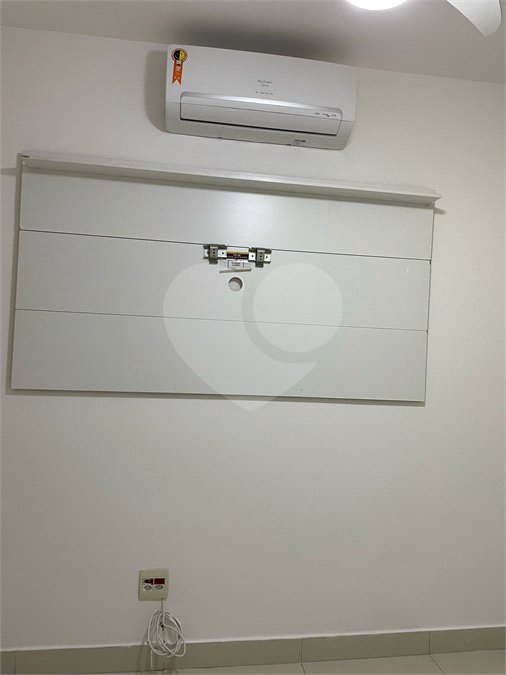 Apartamento à venda com 2 quartos no Centro, Rio de Janeiro, RJ