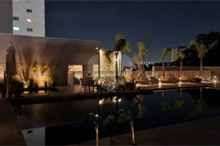 Apartamento à venda com 3 quartos, sendo 1 suíte, em Vila Dom Pedro I, São Paulo, SP