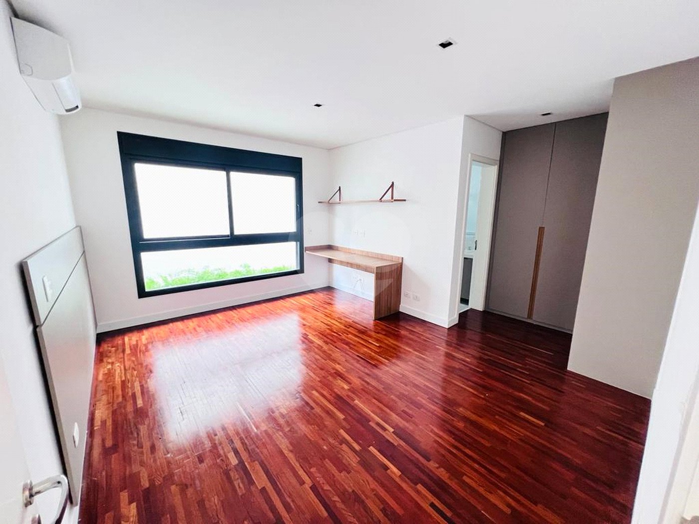 Casa à venda com 3 suítes no condomínio Boulevard Ibirapuera, São Paulo - SP
