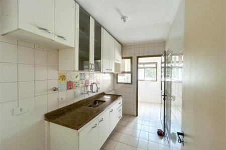 Apartamento à venda com 3 quartos, sendo 1 suíte,  em Planalto Paulista, São Paulo, SP