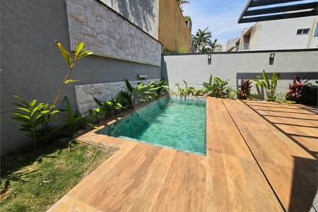 Casa à venda com 4 suítes no condomínio Residencial Terras de Siena, Ribeirão Preto - SP