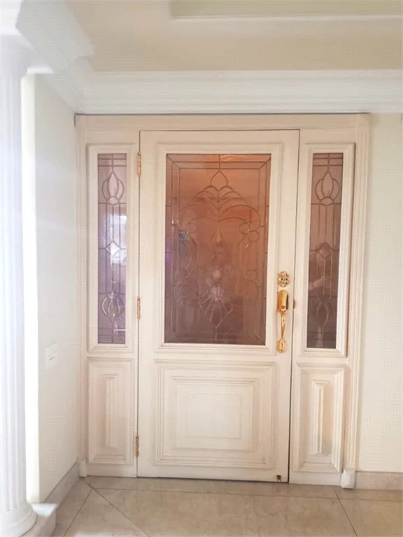 Apartamento à venda com 4 suítes em Vila Suzana, São Paulo, SP