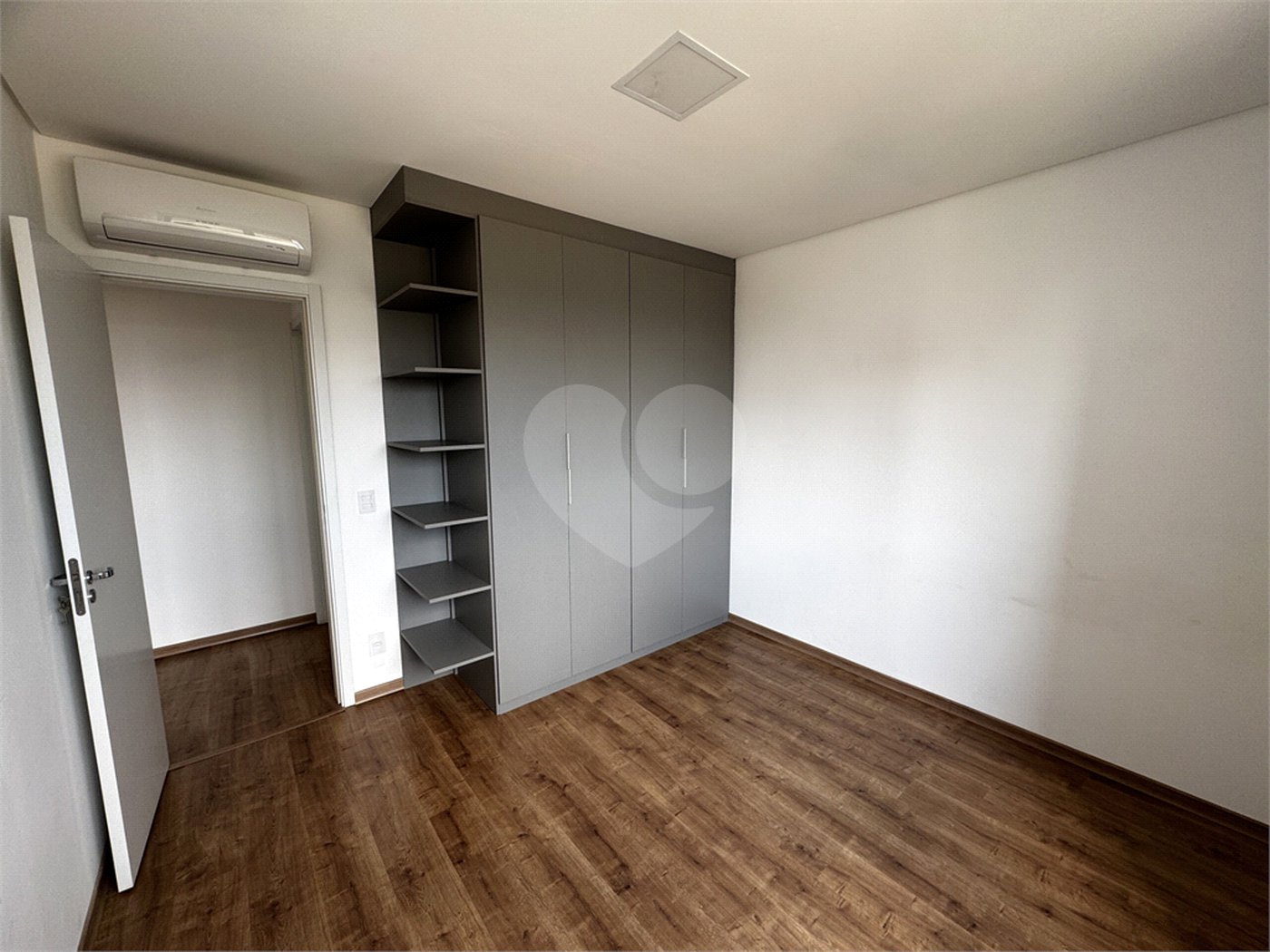 Apartamento à venda com 2 quartos, sendo 1 suíte, em Jardim Maria José, Votorantim, SP
