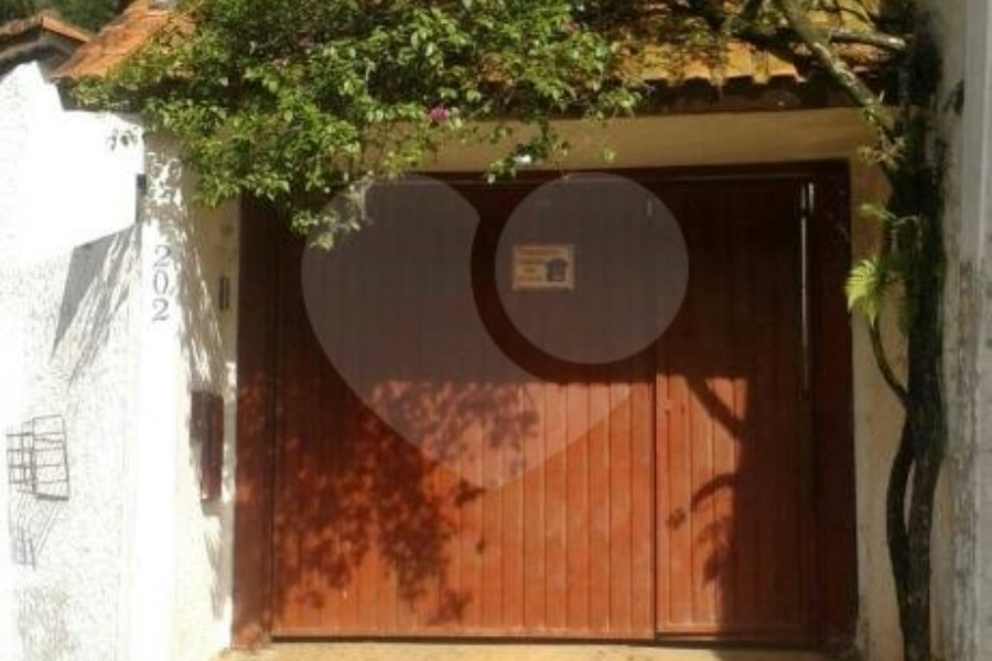 Sobrado à venda com 5 quartos em Jardim Mairiporã, Mairiporã, SP