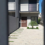 Sobrado à venda ou para alugar com 3 suítes em Jardim do Lago, Atibaia, SP