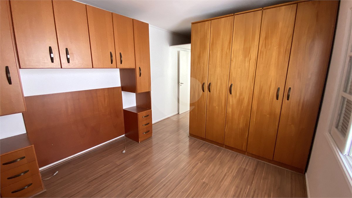 Sobrado à venda com 3 quartos, sendo 1 suíte, em Brooklin Velho, São Paulo, SP