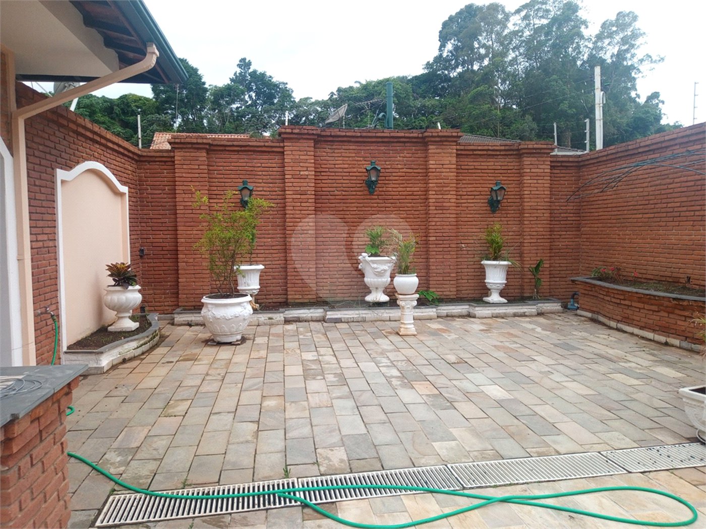Casa à venda com 3 suítes em Lavapés, Mairiporã, SP