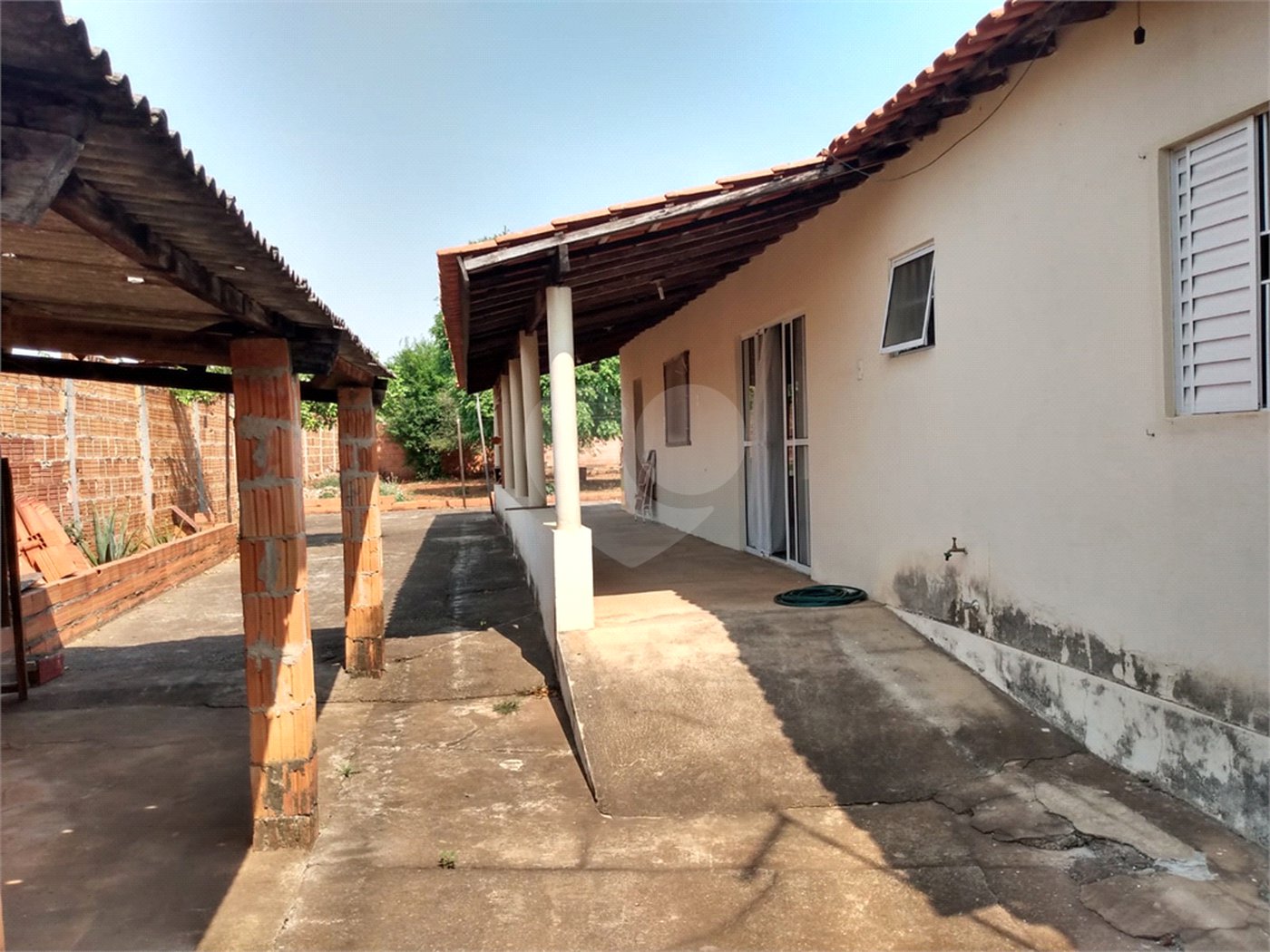 Casa à venda com 4 quartos, sendo 1 suíte, em Jardim Bela Vista, Itapetininga, SP