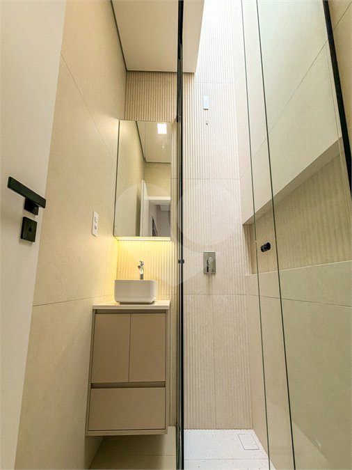 Casa à venda com 3 suítes no condomínio Residencial Dona Maria Candida, Indaiatuba - SP