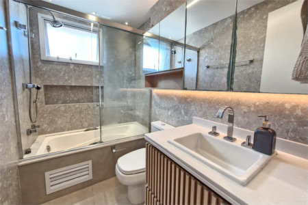 Apartamento à venda com 4 suítes em Vila Andrade, São Paulo, SP