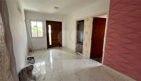 Casa à venda com 4 quartos, sendo 1 suíte, em Alvinópolis, Atibaia, SP