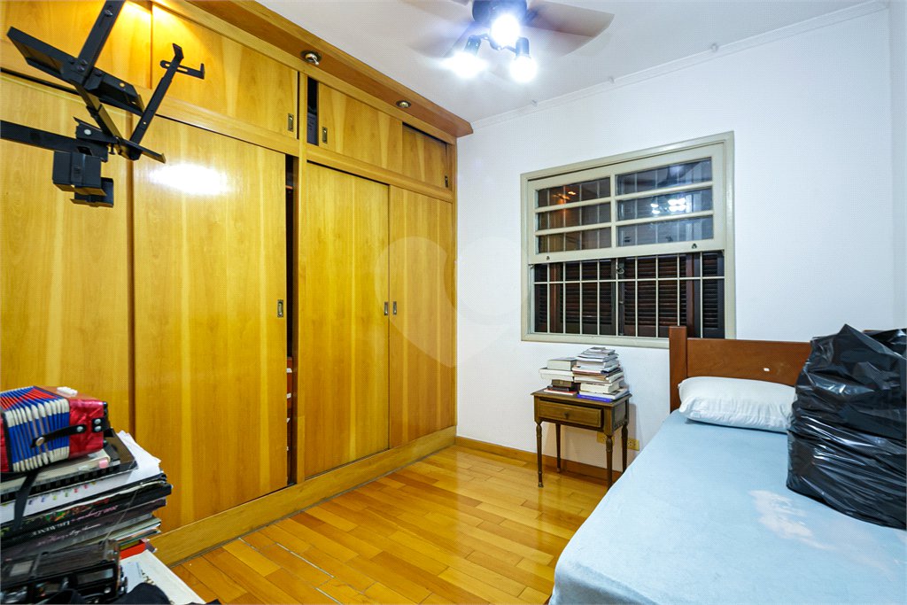 Sobrado à venda com 3 quartos, sendo 1 suíte, em Vila Mascote, São Paulo, SP
