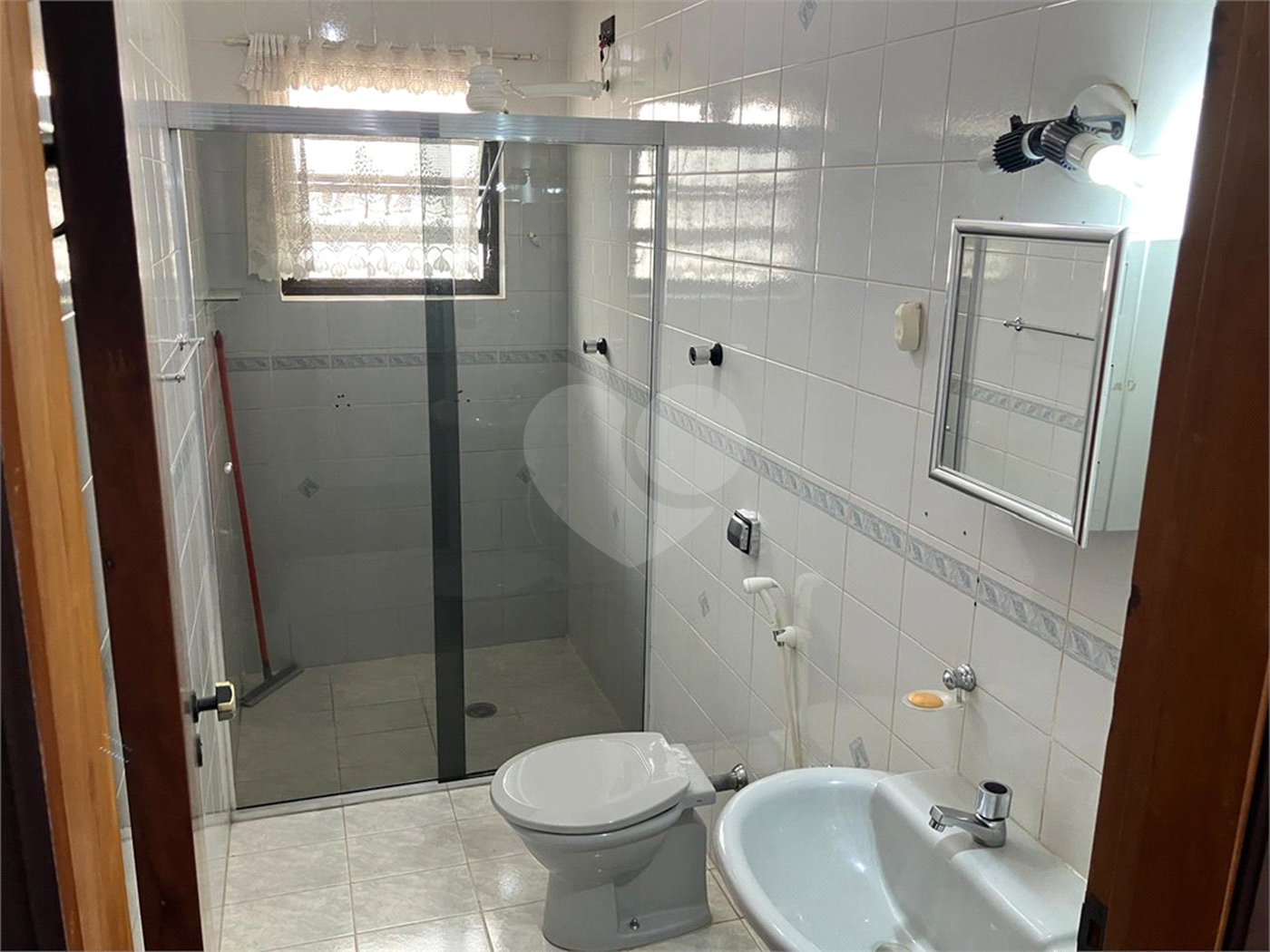 Sobrado à venda com 3 quartos, sendo 1 suíte, em Vila Mazzei, São Paulo, SP