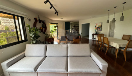 Apartamento à venda com 4 suítes em Vila Andrade, São Paulo, SP