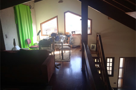 Casa à venda com 8 quartos, sendo 3 suítes, em Jardim Terceiro Centenário, Atibaia, SP