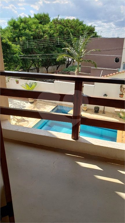 Casa à venda com 3 quartos, sendo 1 suíte, em Jardim das Flores, Atibaia, SP