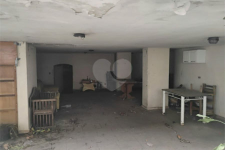 Casa à venda com 7 quartos, sendo 2 suítes,  em Brooklin Paulista, São Paulo, SP