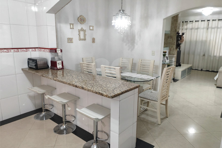 Sobrado à venda com 2 suítes em Vila Maria, São Paulo, SP