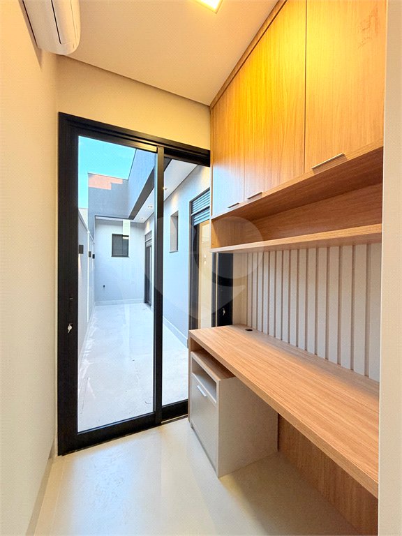 Casa à venda com 3 suítes no condomínio Jardim Residencial Dona Maria Candida, Indaiatuba - SP