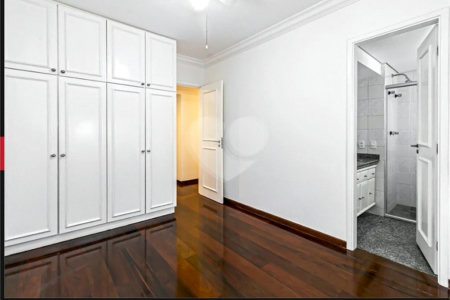 Apartamento à venda com 3 suítes em Indianópolis, São Paulo, SP