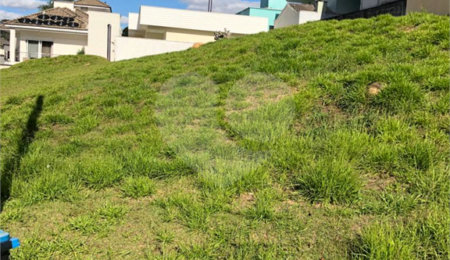 Terreno à venda em Horto, São Paulo, SP
