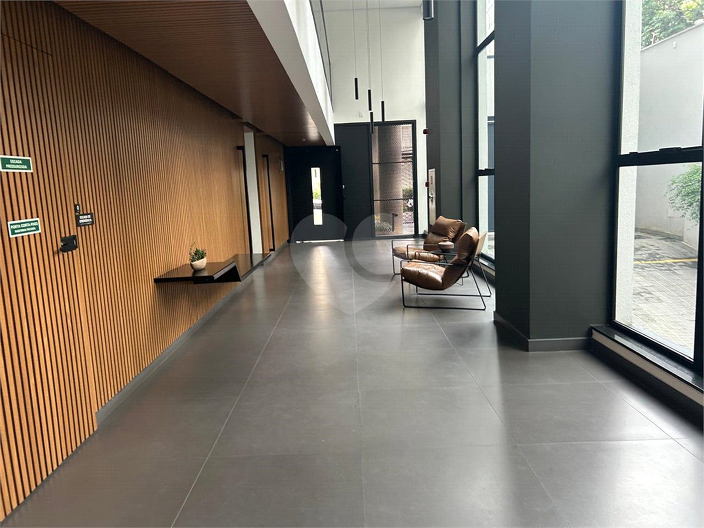 Apartamento à venda com 2 suítes em Cerqueira César, São Paulo, SP