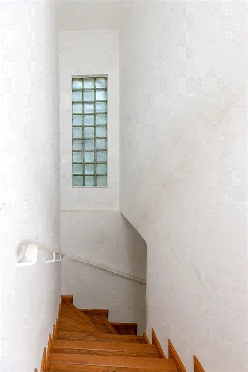 Sobrado à venda com 3 quartos, sendo 1 suíte,  em Cidade Monções, São Paulo, SP