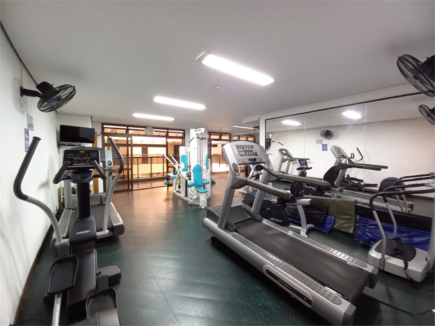 Apartamento à venda com 4 quartos, sendo 3 suítes, em Vila Andrade, São Paulo, SP
