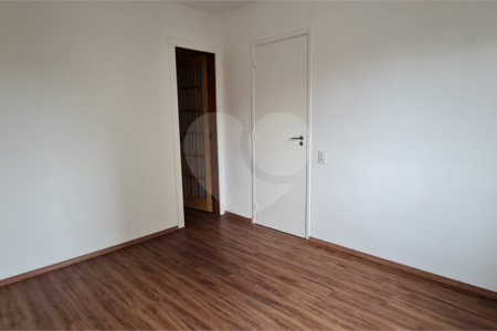 Apartamento para alugar com 3 quartos, sendo 1 suíte, em Chácara Santo Antônio, São Paulo, SP