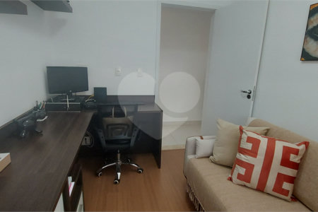 Apartamento à venda com 3 quartos, sendo 1 suíte, em Vila Lucy, Sorocaba, SP