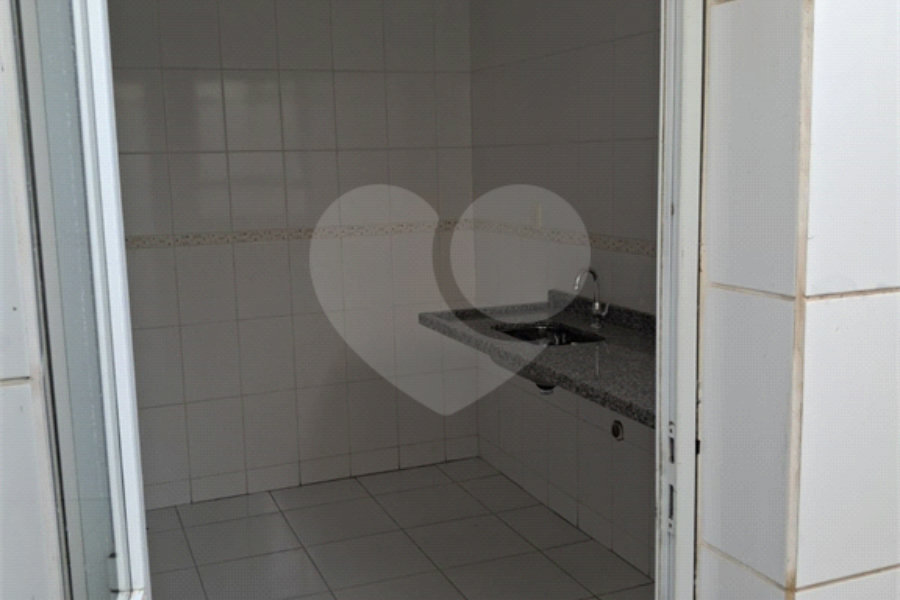 Casa à venda com 2 suítes no condomínio Residencial Vila de Motalegre, São Paulo - SP