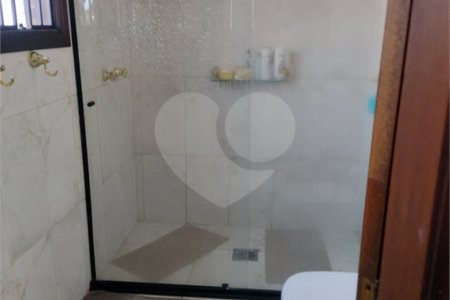 Sobrado à venda com 4 suítes em Vila Nova Socorro, Mogi das Cruzes, SP