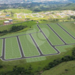 Terreno à venda no condomínio Loteamento Parque Residencial Serras de Atibaia III, Atibaia - SP