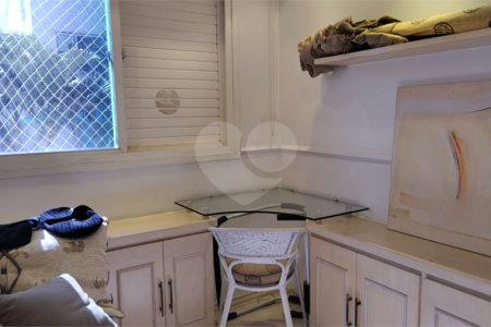 Apartamento à venda com 3 quartos, sendo 1 suíte, em Vila Augusta, Guarulhos, SP