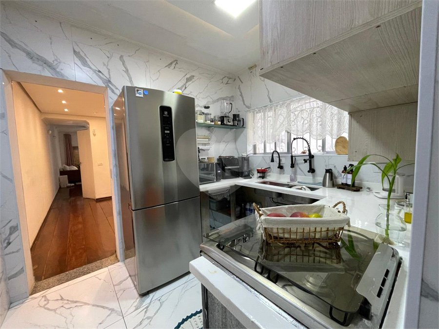 Sobrado à venda com 3 quartos em Quinta da Paineira, São Paulo, SP